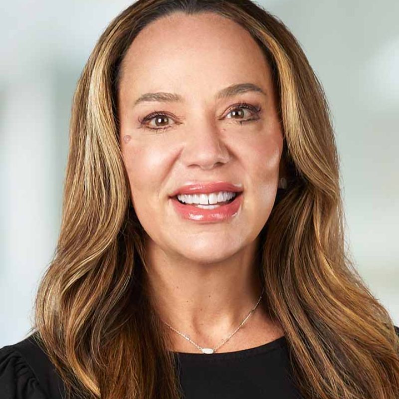 Leigh Ann Pansch Headshot